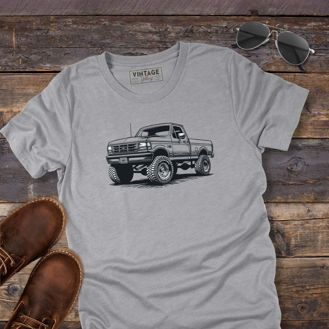 Vintage 1995 F-250 4x4 Hand-Drawn Style T-Shirt