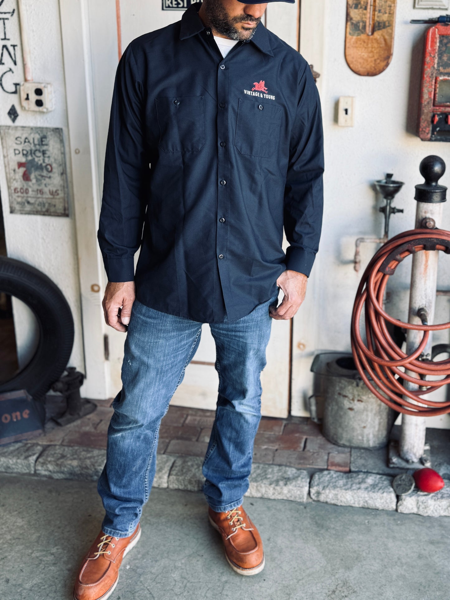 Vintage & Young Shop Shirt