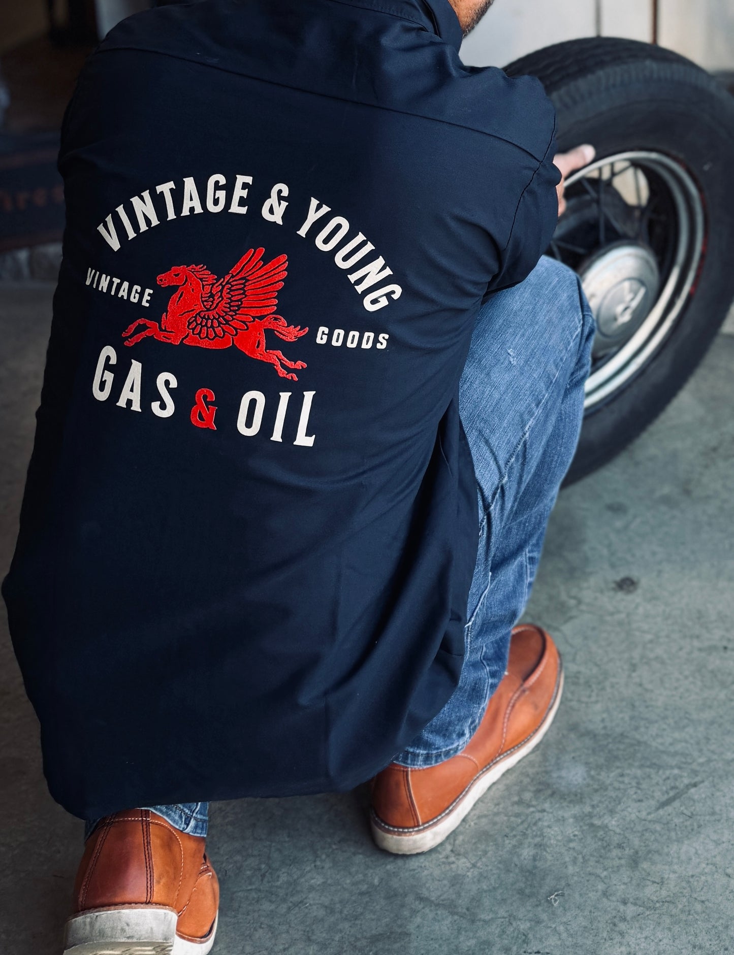 Vintage & Young Shop Shirt