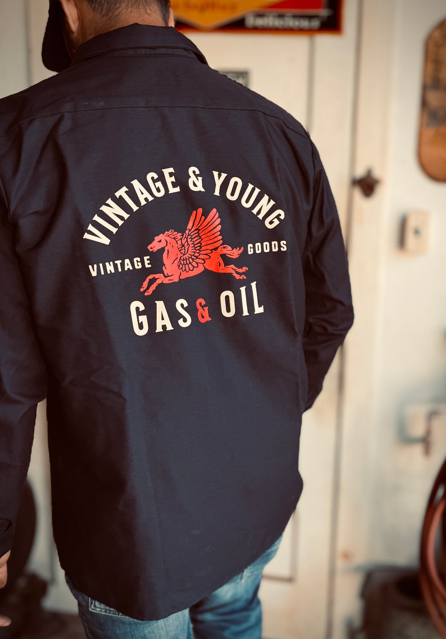 Vintage & Young Shop Shirt